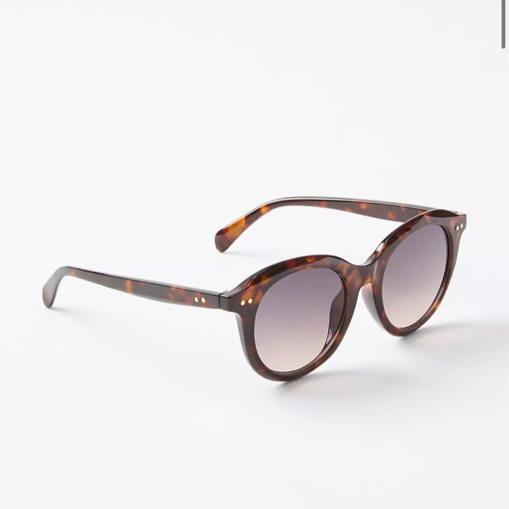 LOFT‎ NWT Bevel Round Sunglasses - Amber Glow